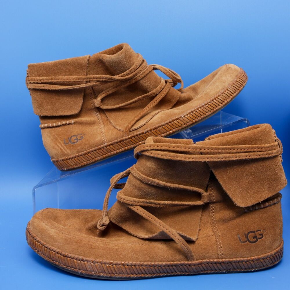 UGG Women's Reid Moc Women's Sz 6 Suede‎ Ankle Moccasin Boots Chestnut Brown